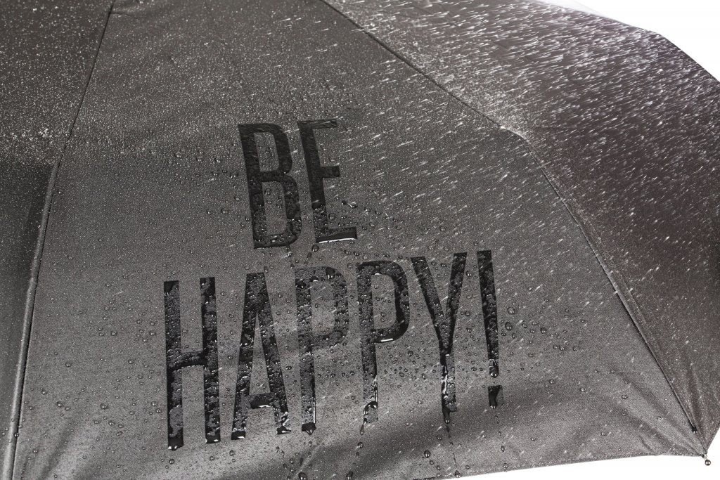 Paraply Be Happy fra Happy Sweeds med bilde av sort paraply med tekst Be Happy