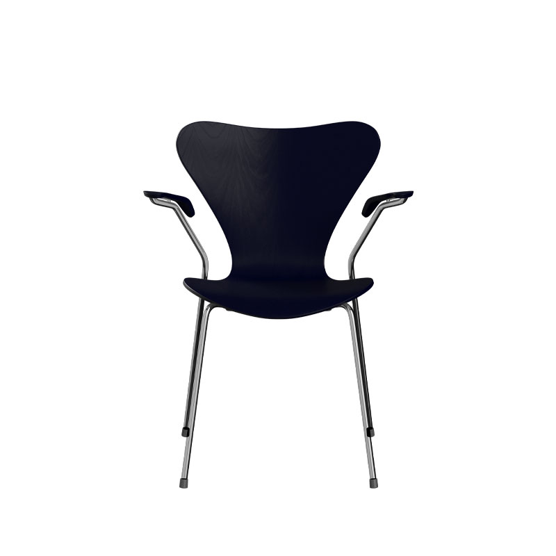 3107_Series_7_med_arm_Lakket_midnight_blue_krom_base_produktbilde_fra_fritz_hansen