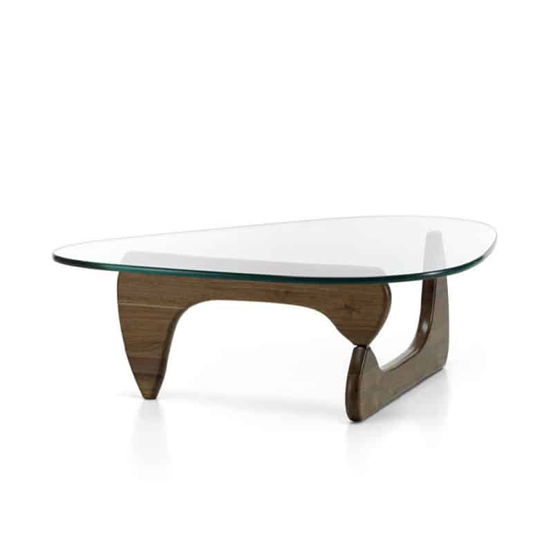 Noguchi sofabord med valnøtt understell og glassplate fra vitra