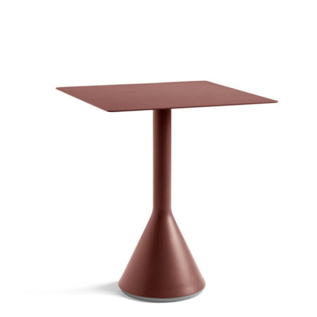 Produktbilde av Palissade Cone Table firkantet i iron red fra HAY