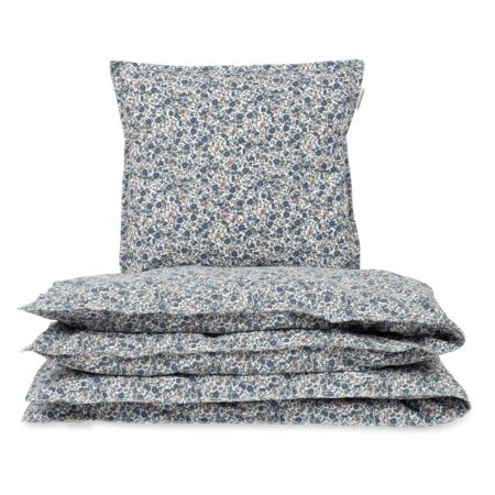 Sengetøy junior | Floral Blue fra Studio Feder - pute og dyne