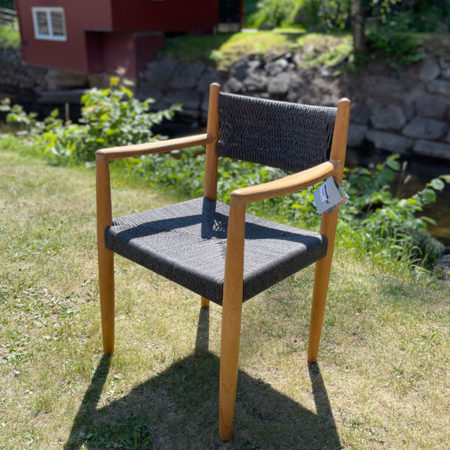 Royal stol | Utstillingsmodell fra Cane-Line