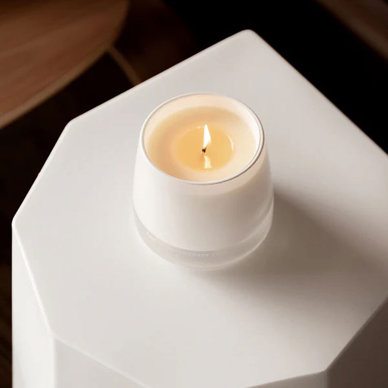 duftlys med duften sweet lime og mandarin fra the aromatherapy