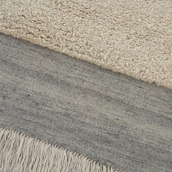 Humble Act i Ivory fra Linie Design