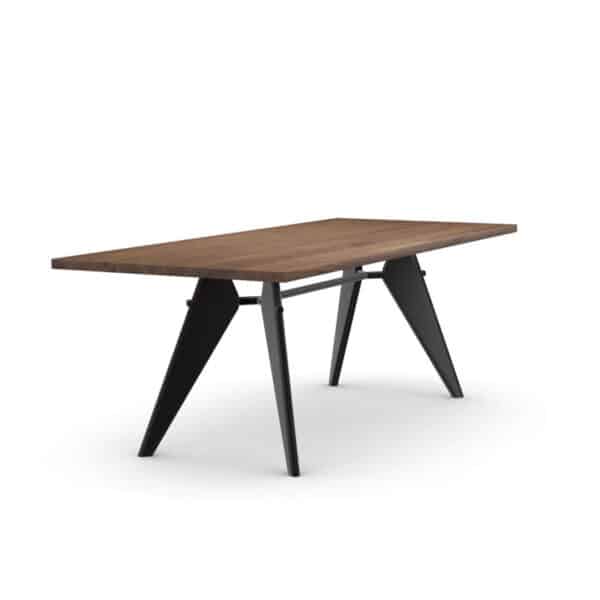 EM Table fra Vitra i oljet valnøtt med sort understell i 220 cm