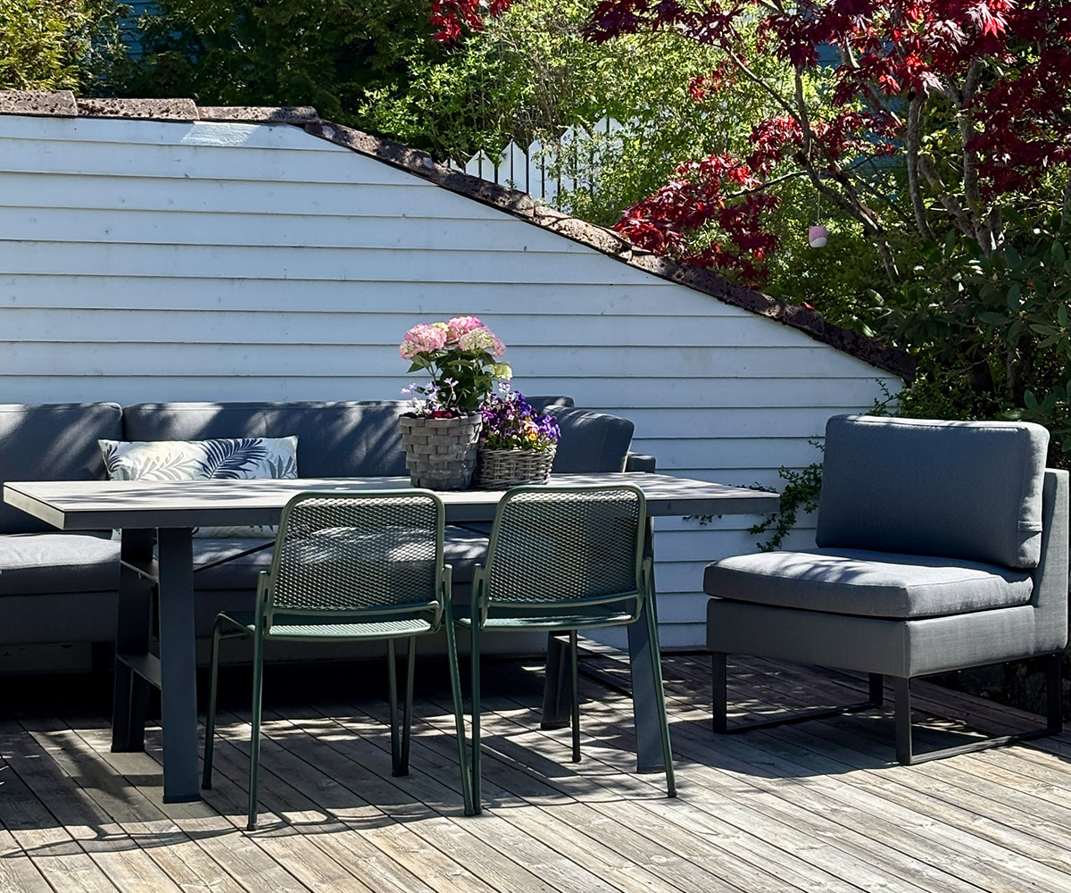 Hjemme hos Grete-caneline-flex utesofa-hagemøbler-verket interiør