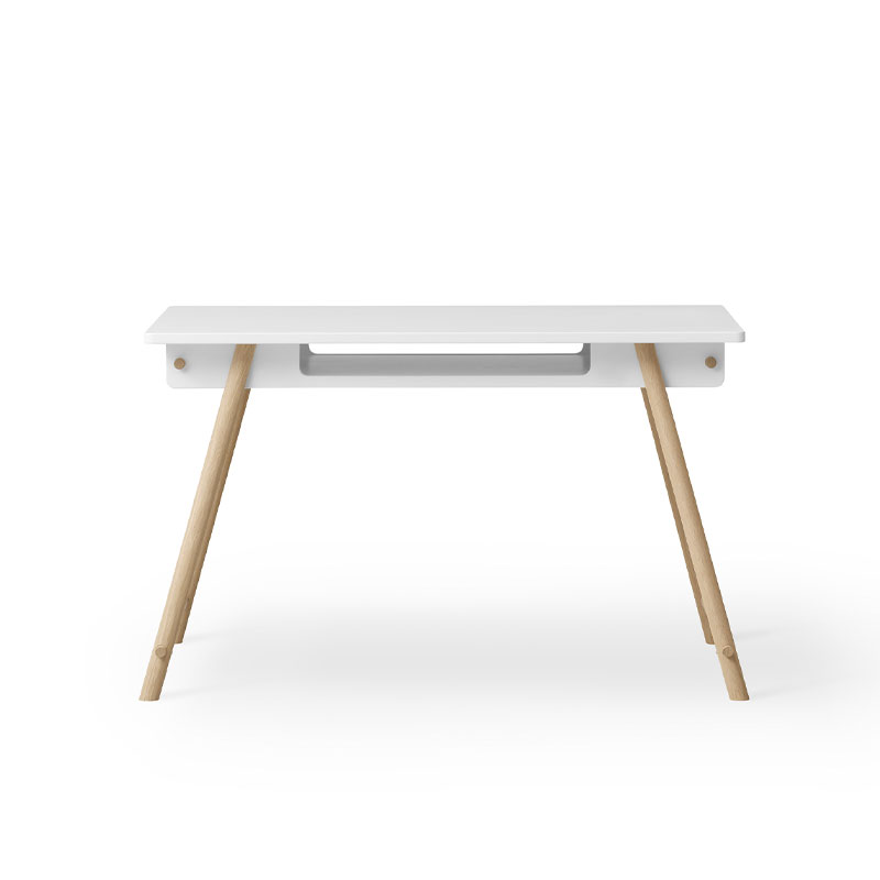 camping junior skirvebord I eik og hvit mDF fra Oliver Furniture