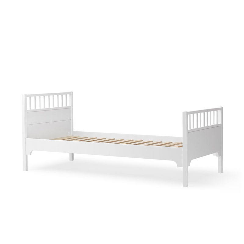 seaside classic seng I hvit mdf og bjørk fra oliver furniture