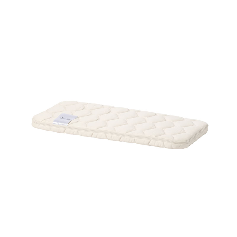 wood sideseng madrass fra Oliver furniture