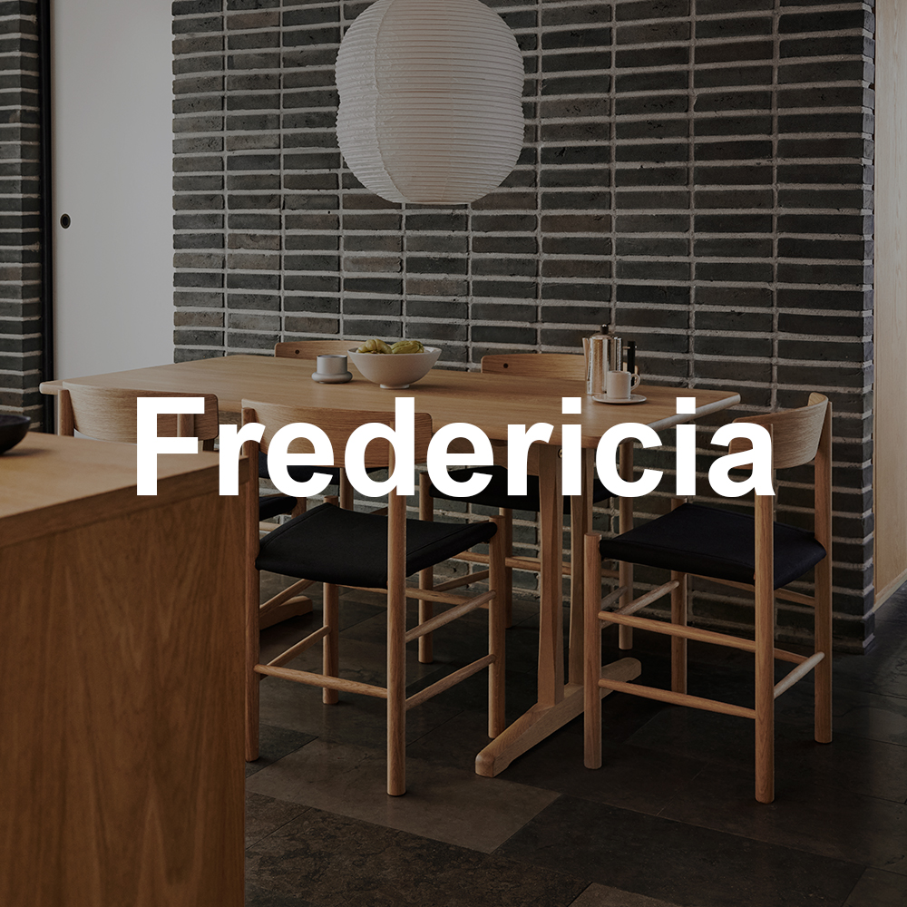 Fredericia-kampanje-verket interiør-j39 spisestol-c18 spisebord