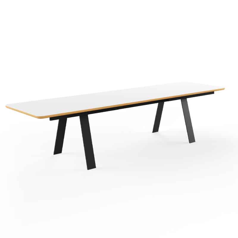 GM3400-chess-spisebord-oljet-eik-sort-stål-ben-fra-Naver-Collection
