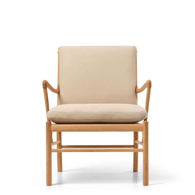 OW149_Lenestol-oljet_eik_Terra_lime_fra_Carl_Hansen_&_Søn_Produktbilde_front