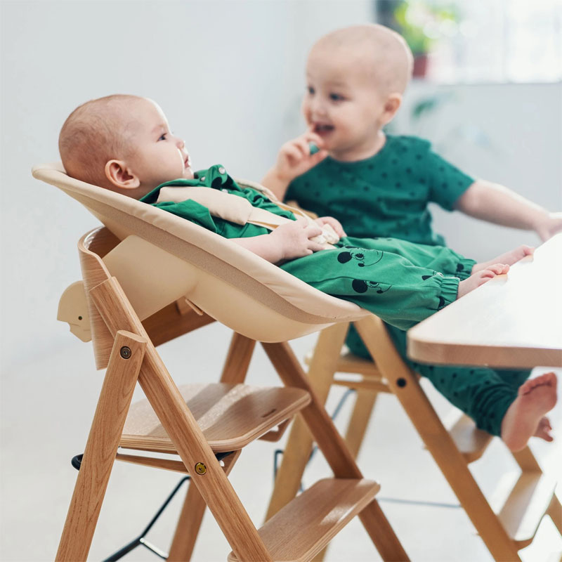 kaos klapp barnestol i naturlig eik