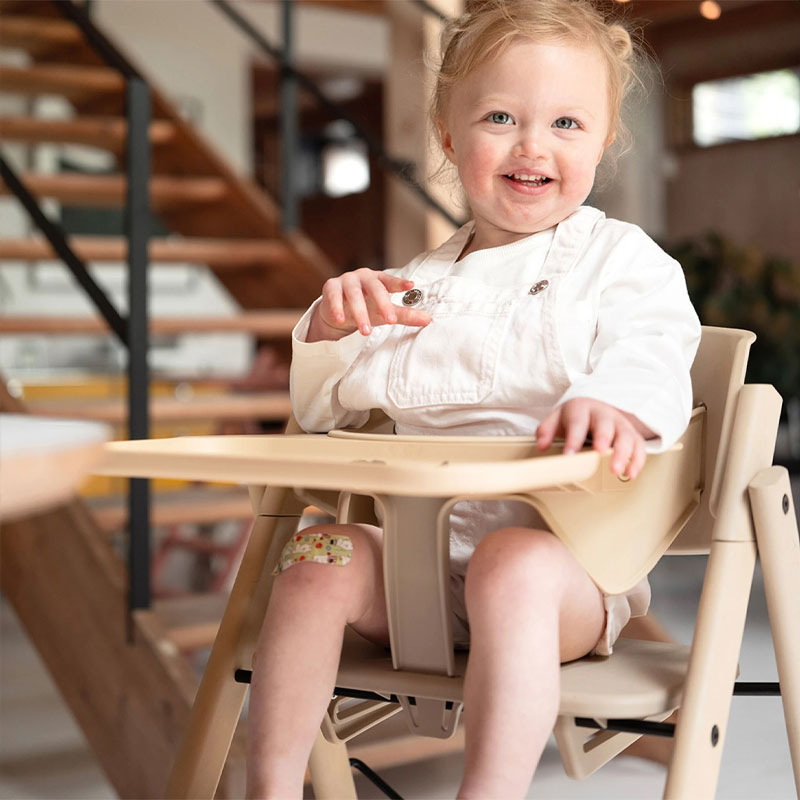 klapp spisebrett og bøyle i fargen Desert sand fra kaos