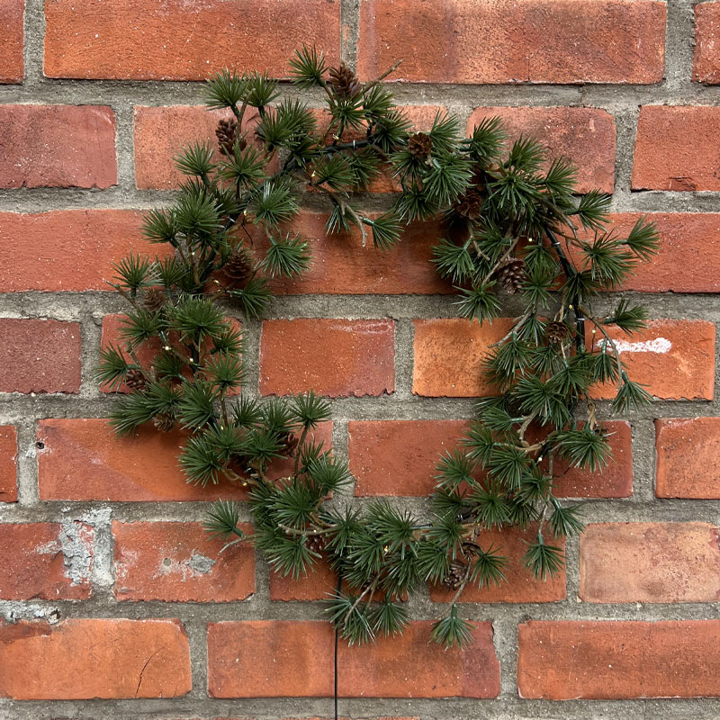 larix krans med lys 40 cm fra ms belysning