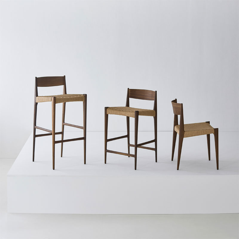 Pia barstol i røkt eik med naturflett fra dK3