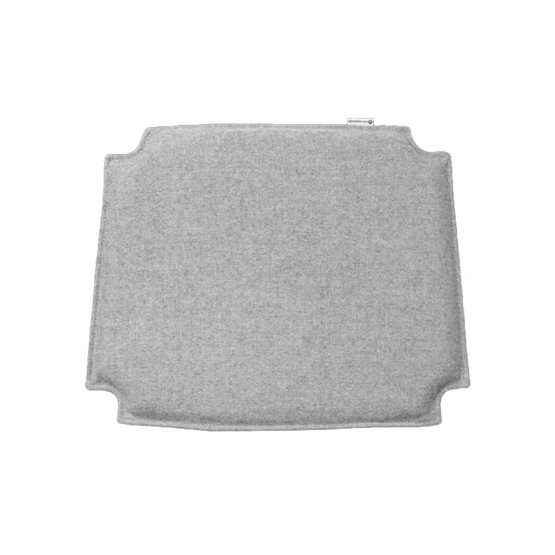 ch24 sittepute i grått ulltekstil fra Carl Hansen