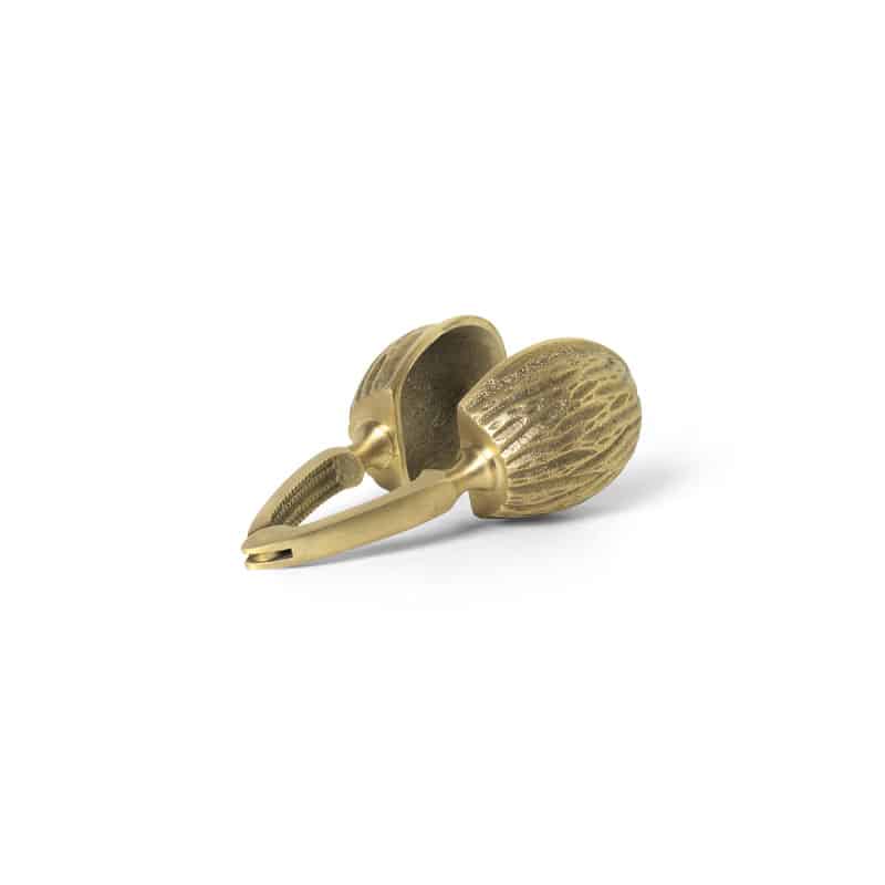 Forest nøtteknekker i messing fra ferm living