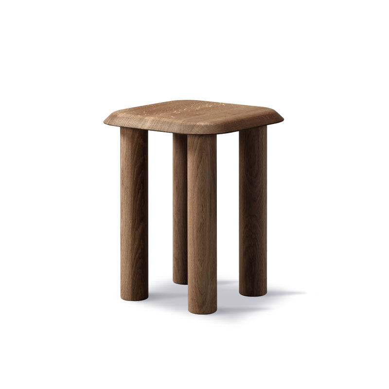 islets sidebord i røkt eik fra fredericia