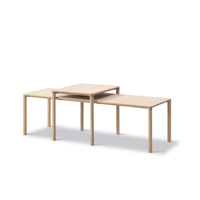 piloti nest sofabord medium I lysoljet eik fra fredericia
