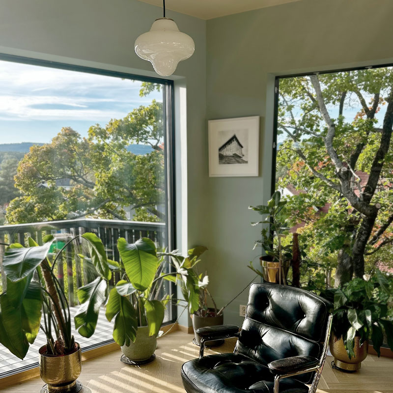 Marshmallow taklmape i opal hvit fra house of Holmedal