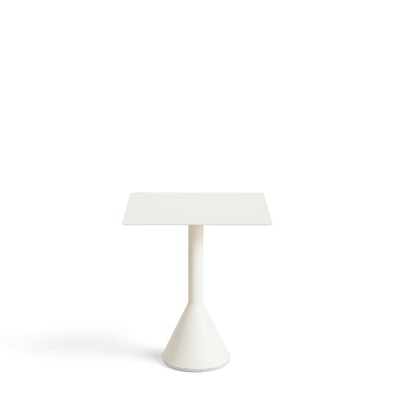 Palissade_cone_table_65x65_cream_white_produktbilde_fra_HAY