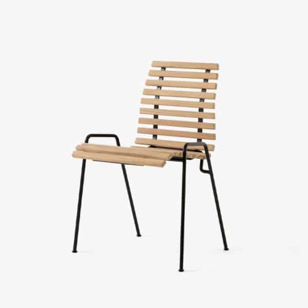 terrace spisestol i teak og sort metall fra and tradition