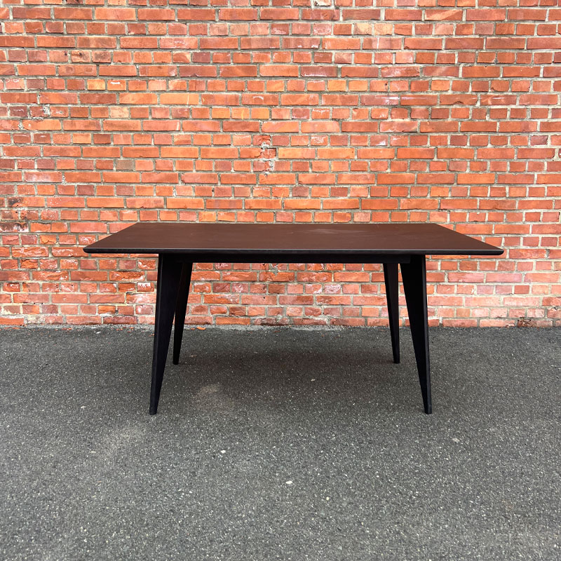 Viken-utstilling-180-sortmalt-eik-yggoglyng