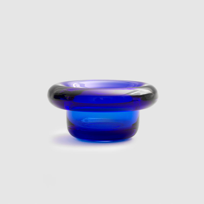 Sirkel telysholder i cobalt blue fra nedre foss