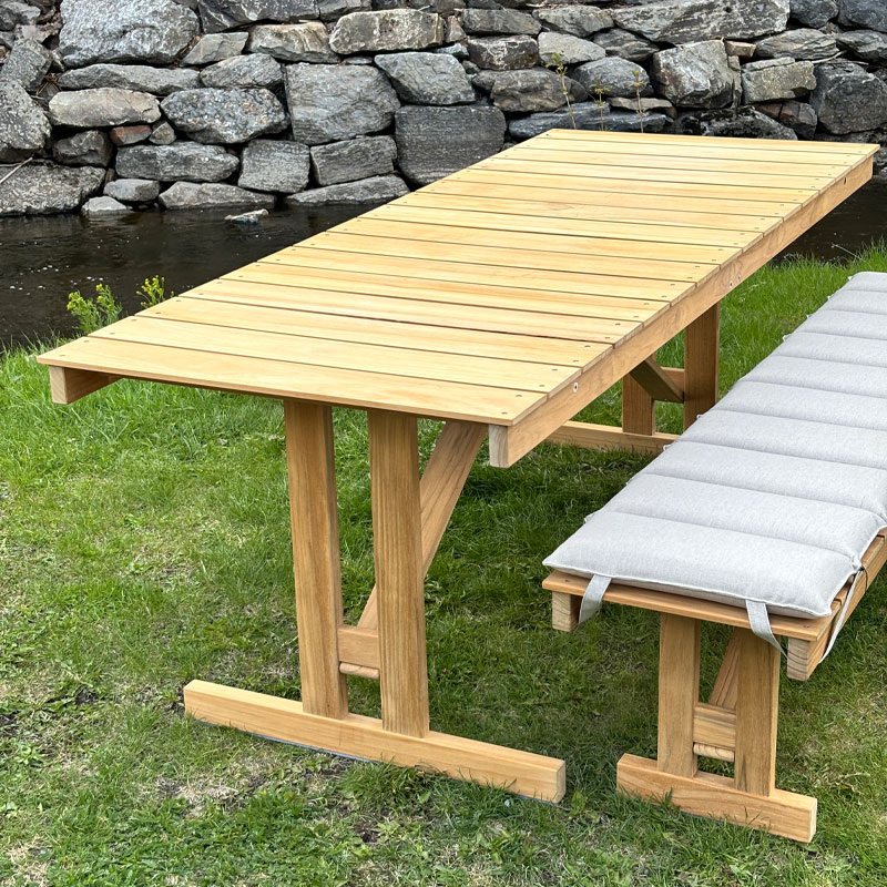 bm1771 spisebord i teak fra carl hansen