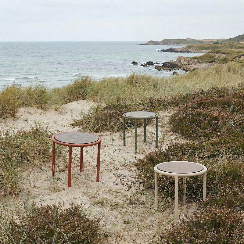 Mollis-Chestnut-Taupe-Olive-sidetable-side bord-Sack it-verket interiør-hagemøbler-skandinavisk-miljøbilde