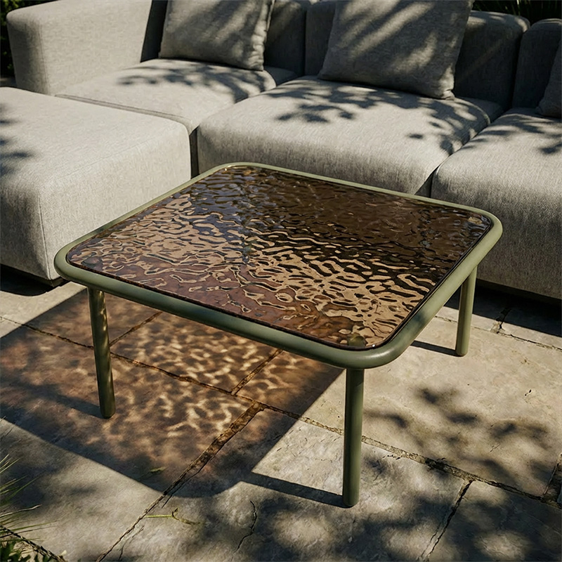 Mollis-olive-coffee table-sofabord-Sack it-verket interiør-hagemøbler-skandinavisk-miljøbilde