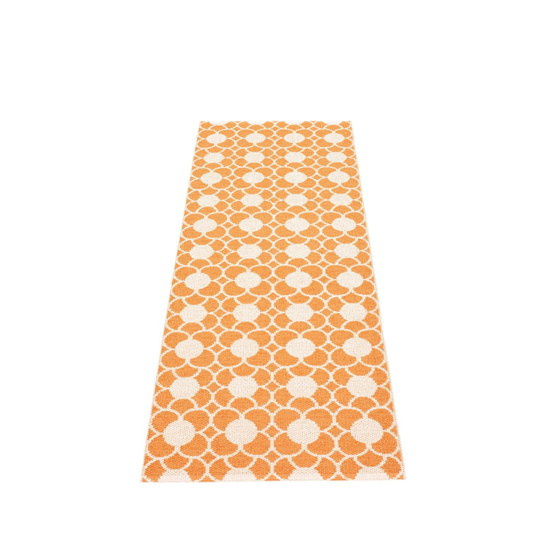 anya_gulvteppe_løper_pale_orange_fra_pappelina_produktbilde