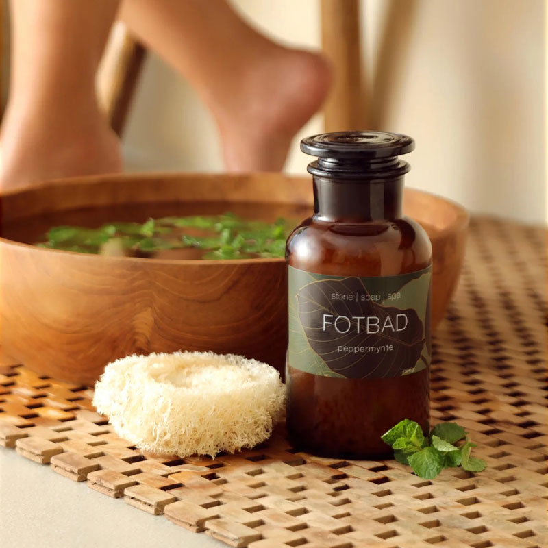 fotbad med dufter peppermynte fra stone soap spa