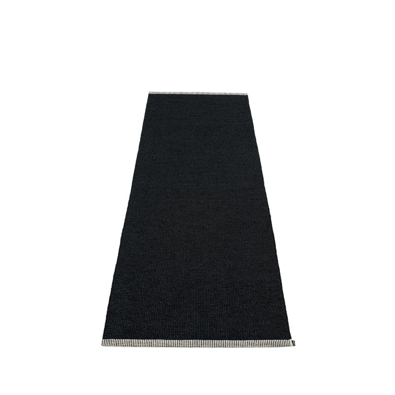 mono_gulvteppe_løper_black_fra_pappelina_produktbilde