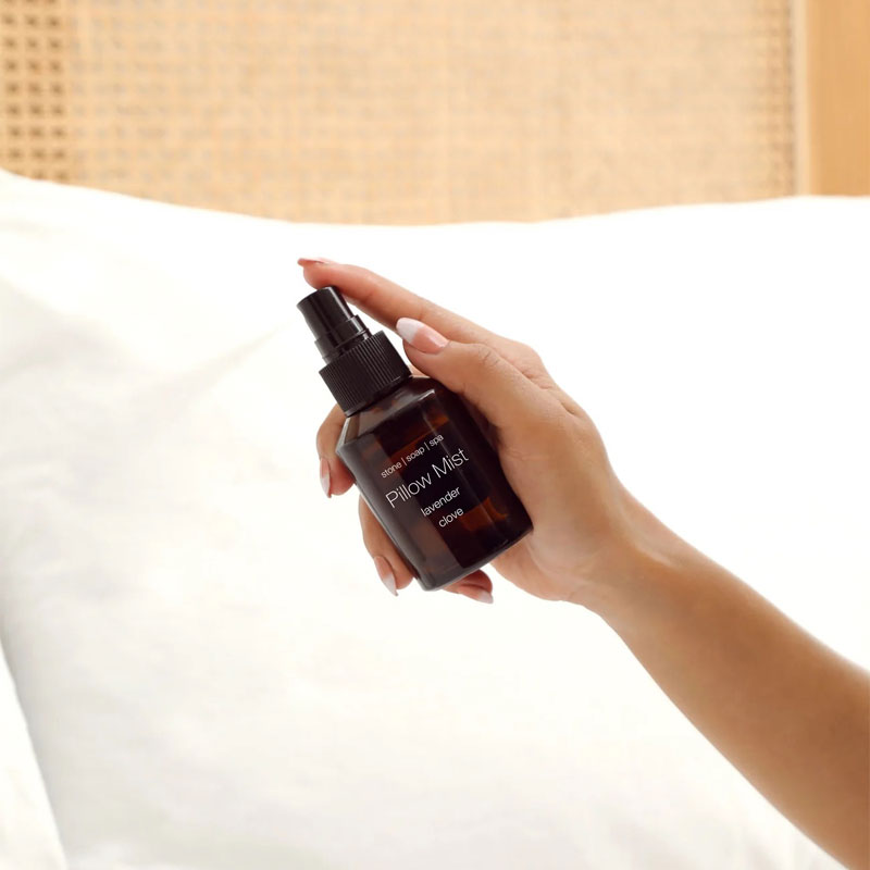 putespray i duften lavendel og nellik fra stone soap spa