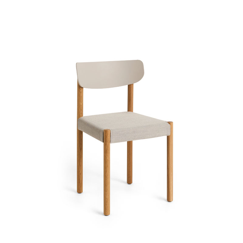 Pack 11 spisestol I chalk grey med trekk i remix 126 fra HAY