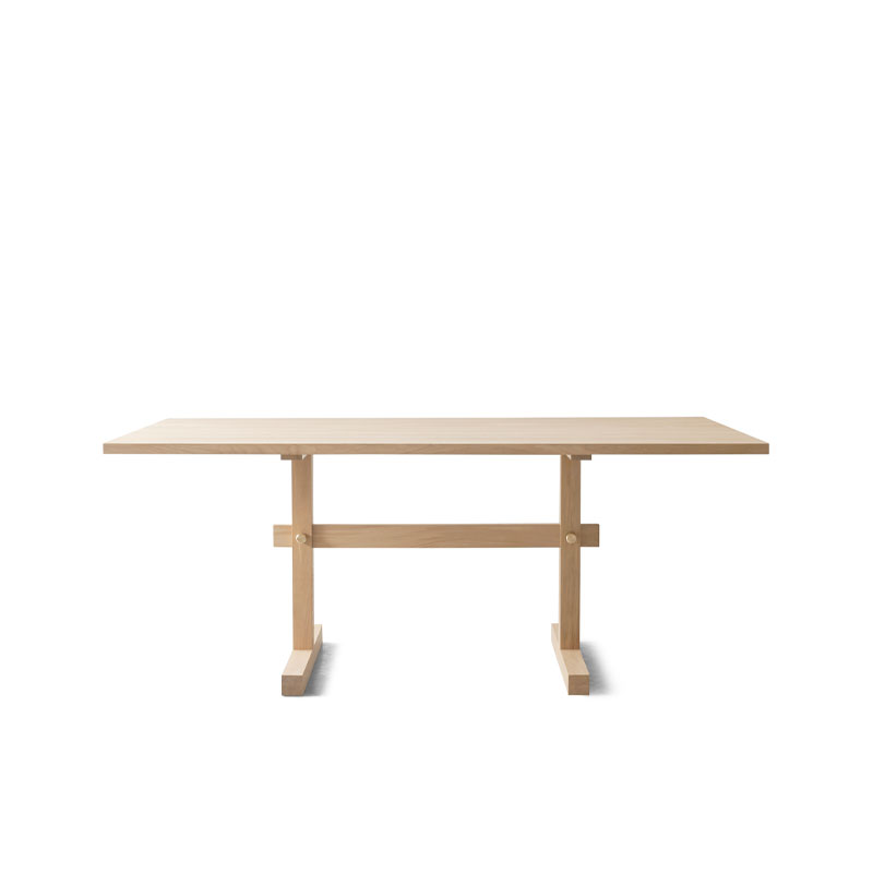 Gaspard 180 cm spisebord i lys eik fra Eberhart