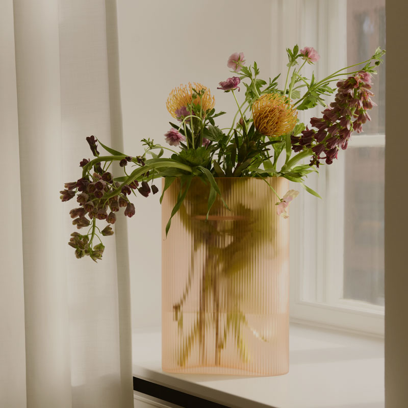 ridge_vase_35_miljøbilde01_fra_muuto